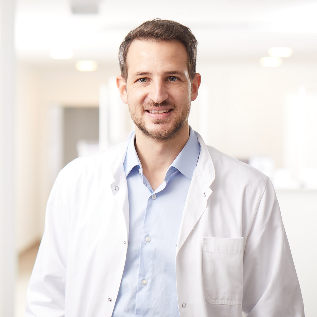 Dr. Lukas Oberhammer FEBU
